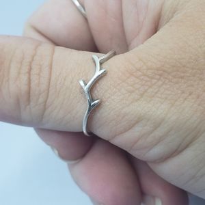 Sterling silver delicate branch ring